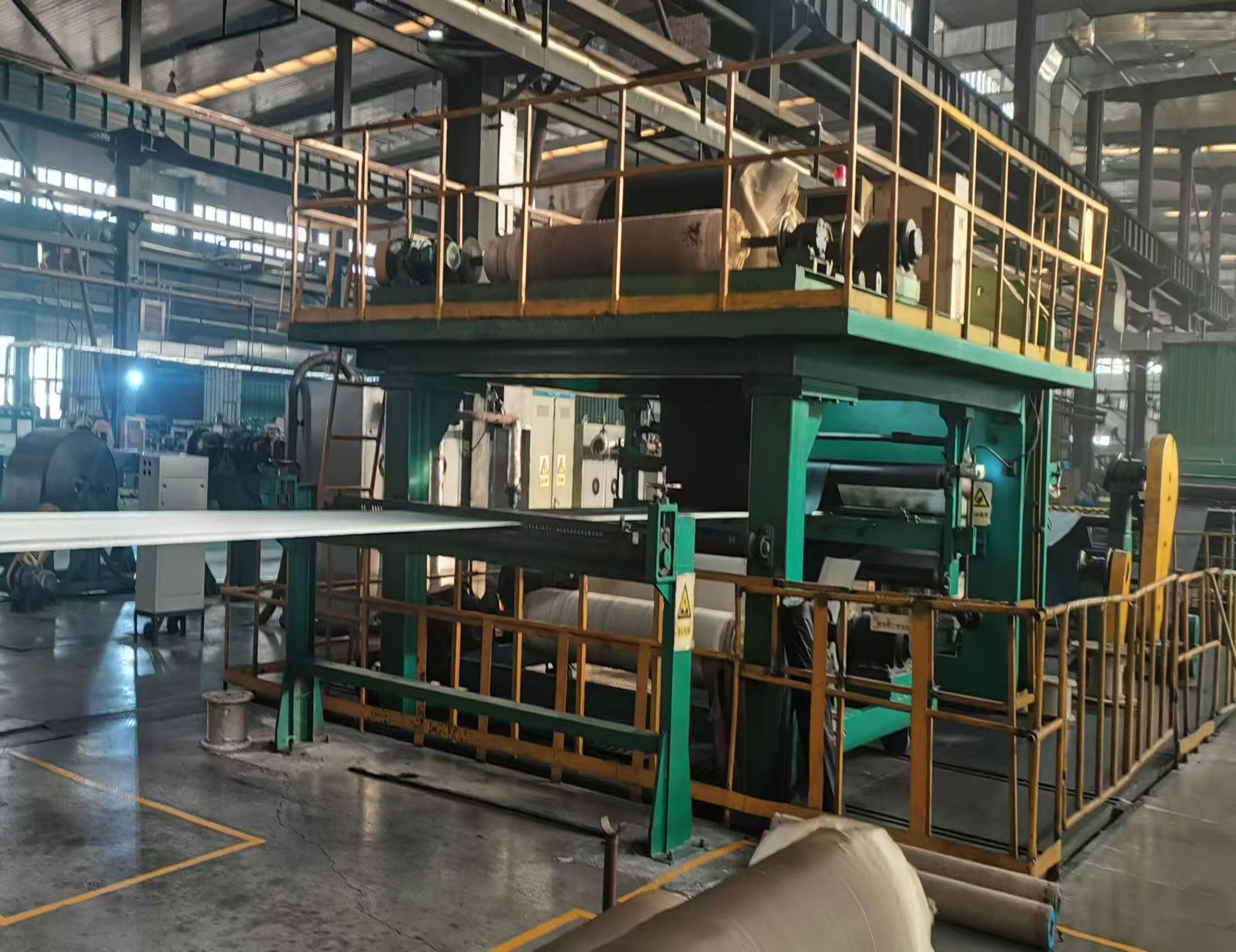 輸送帶硫化生產(chǎn)線