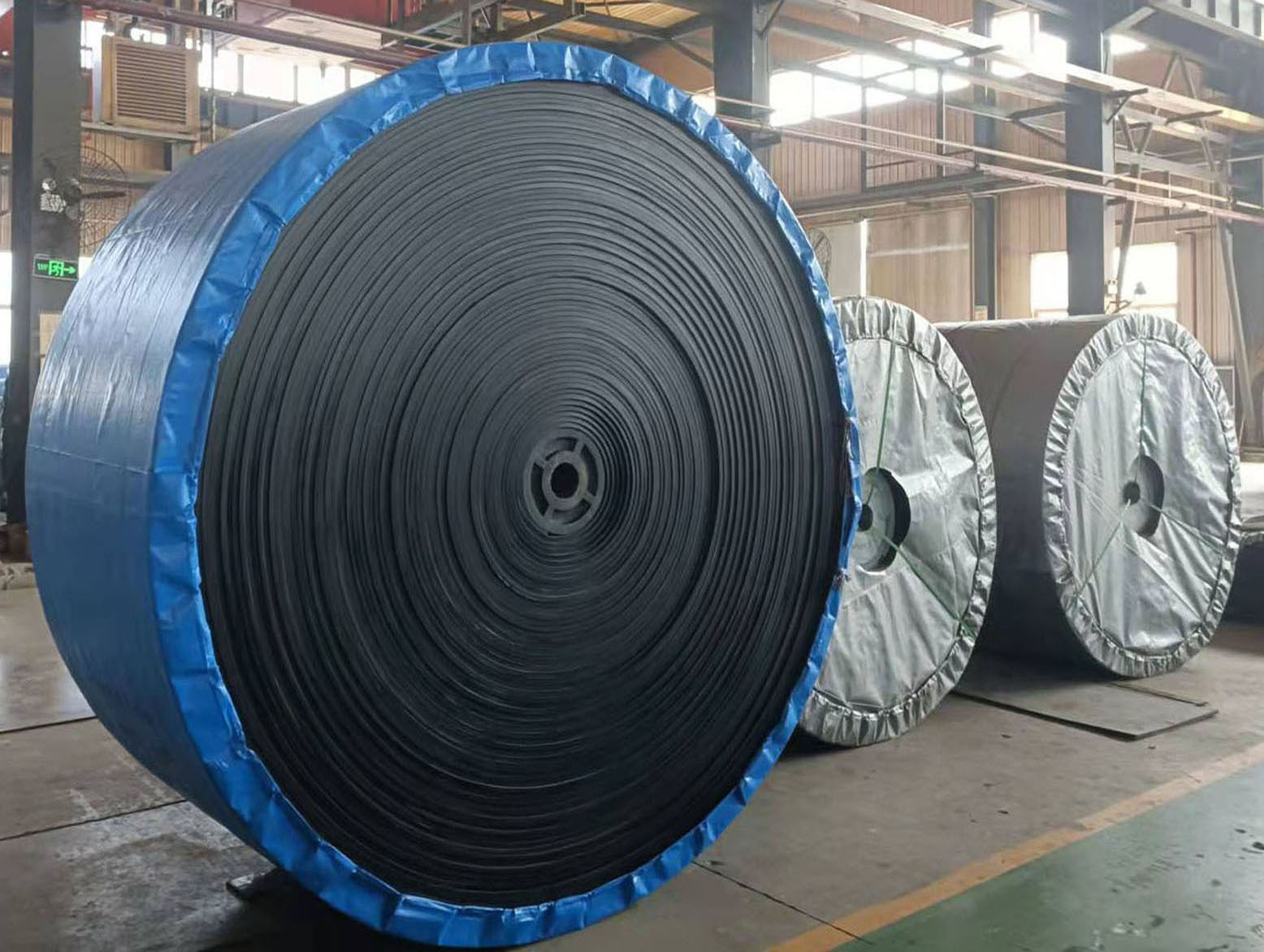 Polyester (EP) conveyor belt