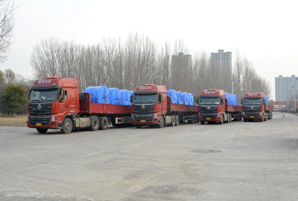 Diligent and hardworking, striving for fourth quarter performance, promising to win the annual red