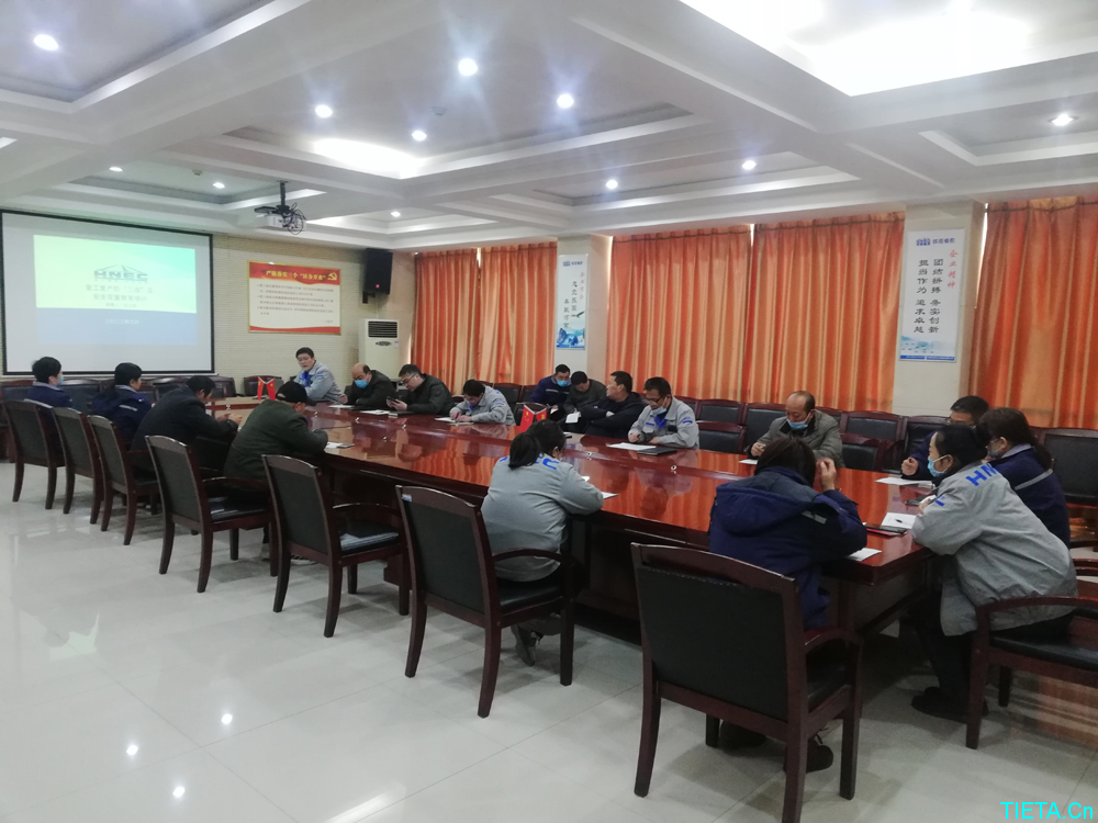開封鐵塔橡膠組織開展消防安全培訓